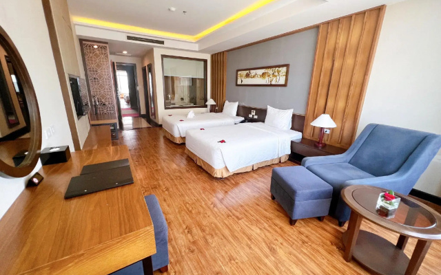 Muong Thanh Luxury Nhat Le Hotel