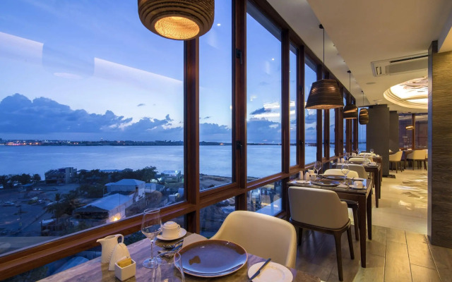 Samann Grand Hotel