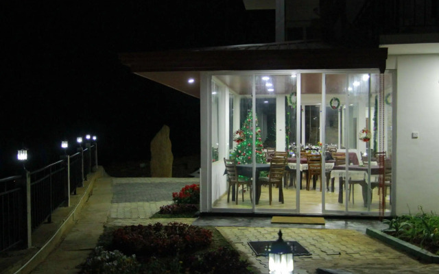 Daynish Rock Bungalow