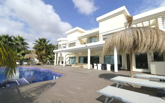 Villa With Pool and hot tub in Benissa, Alicante