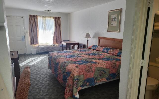 Blue Ribbon Inn and Suites