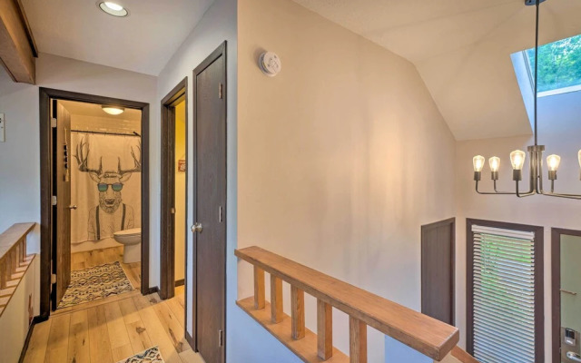 Family-friendly Galena Townhome w/ Community Pools