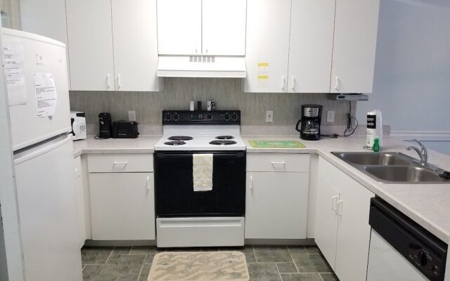 Ocean Village Club Q34