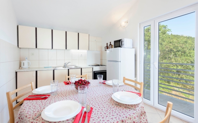 Holiday house Tonci - comfortable & surrounded by nature: Tucepi, Riviera Makarska