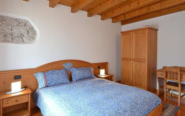 Stunning Home in Cimolais With 4 Bedrooms and Wifi