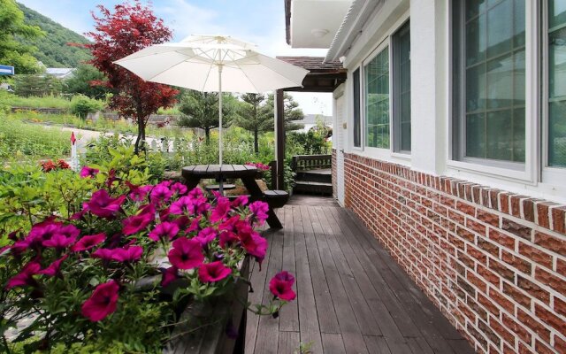 Daegwallyeong Wild Floaroma Pension