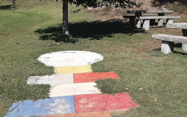 2 Bed House - Sleeps 4 - Pets, Garden, Wifi