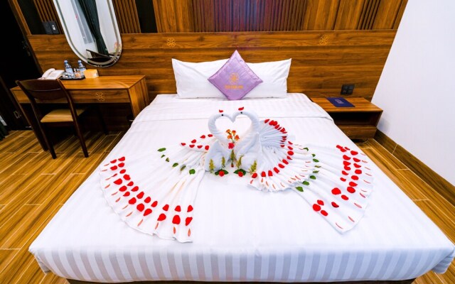 Hue Golden Inn Hotel