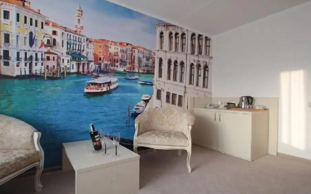 40 Let Pobedy Hotel