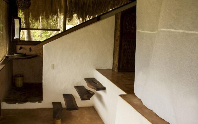 Las Almas Petit Hotel