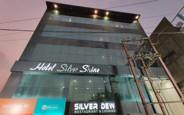 Hotel Silver Shine