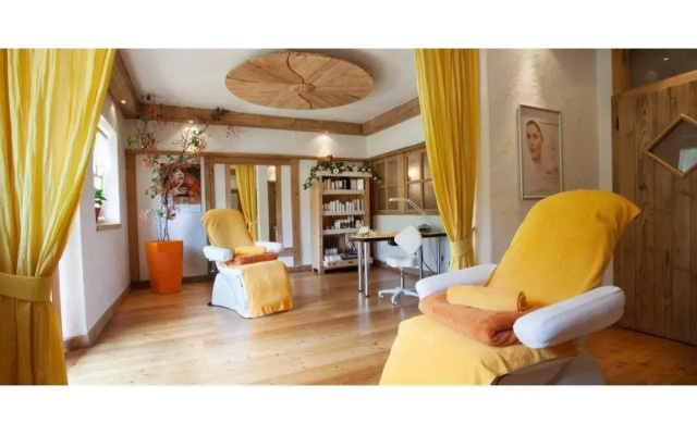 Feuriger Tatzlwurm Berghotel & Spa, BW Signature Collection