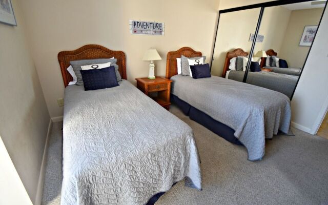 White Caps 506 by RedAwning