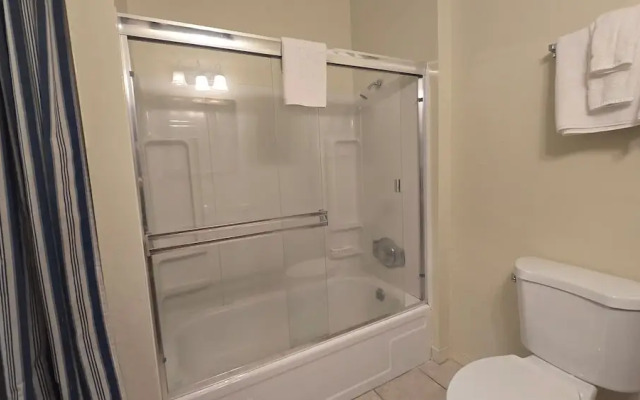 Eagle Summit Collection