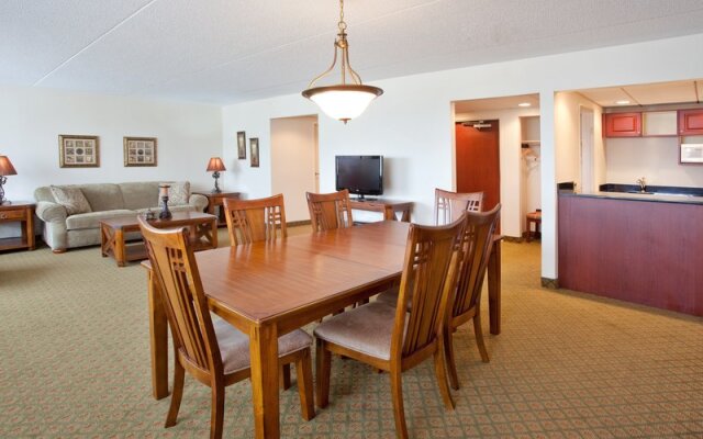 Holiday Inn Muskegon-Harbor