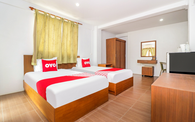 OYO 227 Suchaya House