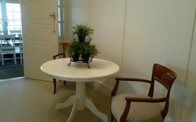 Leura Country Cottage
