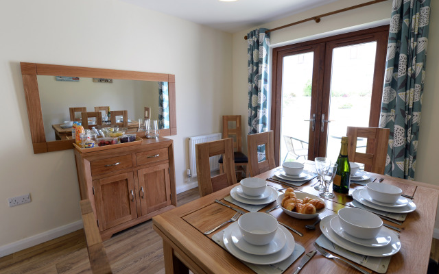 Coppins Park - Dog Friendly Peaceful Location