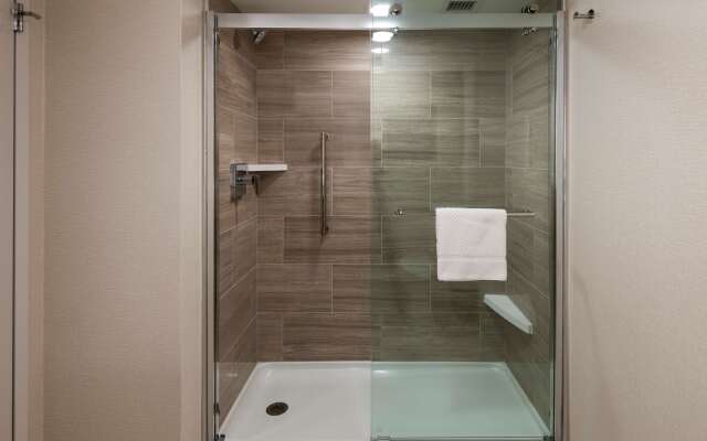 DoubleTree by Hilton Madison East