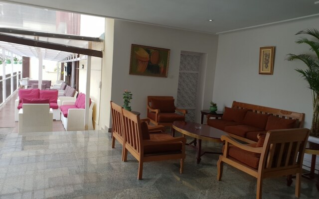 Serendib Hotel and Apartments
