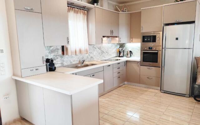 Villa Traditional Estate Heated Pool & Garden, 5 bedrooms