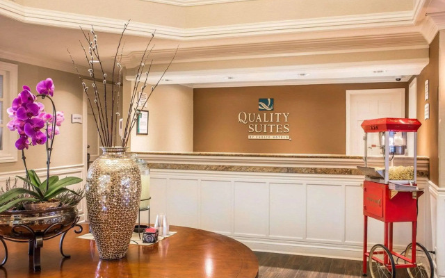 Quality Suites Atlanta Buckhead Village North