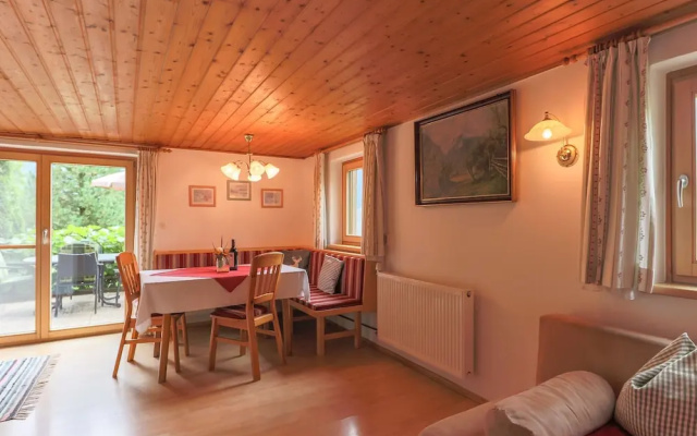 Cosy Holiday Home Near ski Area
