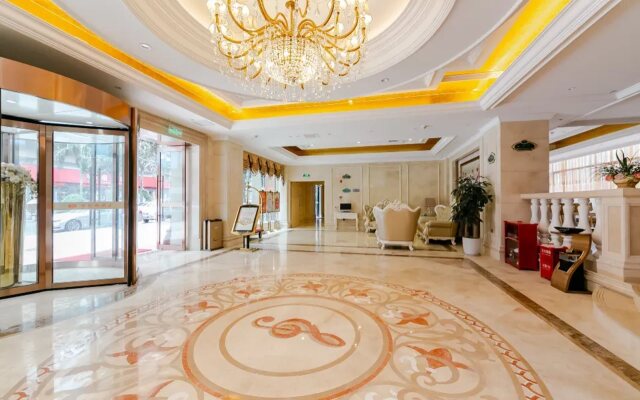 Vienna Hotel Chongqing Shiqiaopu Metro Station