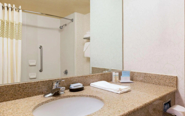 Hampton Inn San Marcos, CA