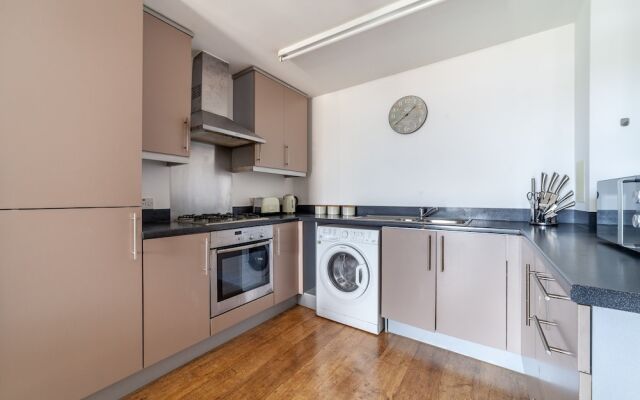 The Stratford Apartments