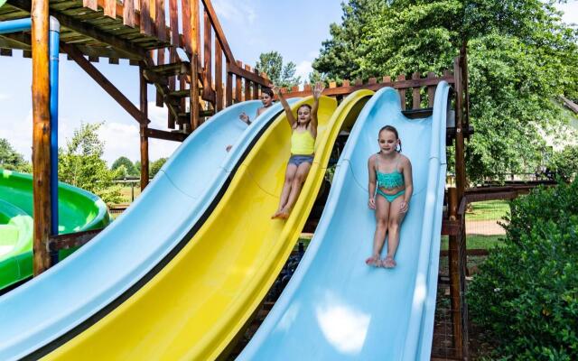 Gooderson Monks Cowl Golf Resort