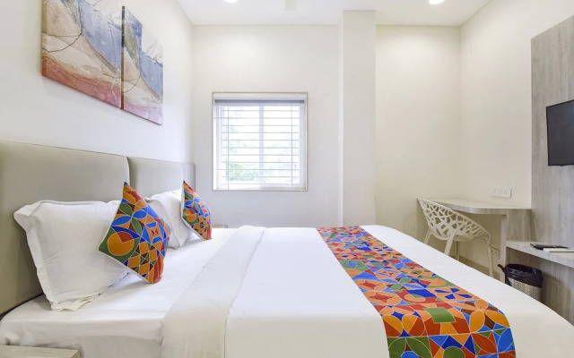 Fabhotel Rex