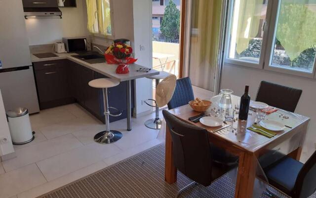 Appartement Fréjus, 1 pièce, 2 personnes - FR-1-226A-69