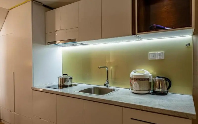 Golden Tree Hotel & Apartment By Zuzu