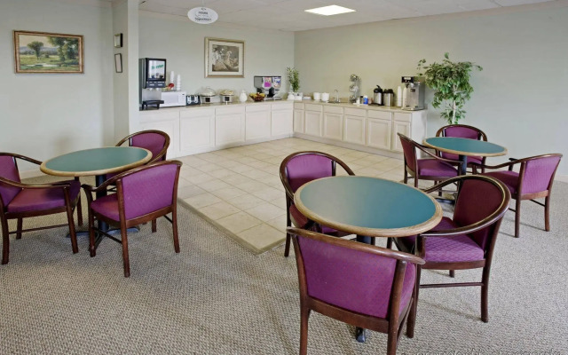 Americas Best Value Inn-Shelbyville