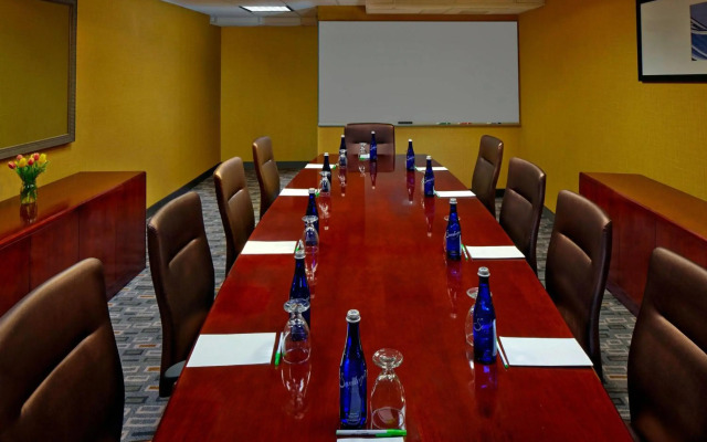 Courtyard by Marriott Hartford Cromwell