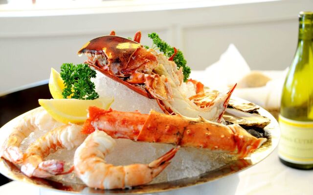 Hilton Boca Raton Suites