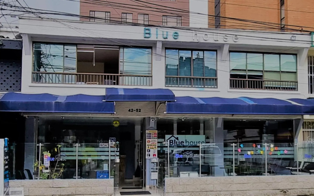 Hotel Blue House