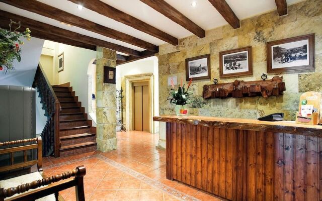 Hotel Las Fuentes