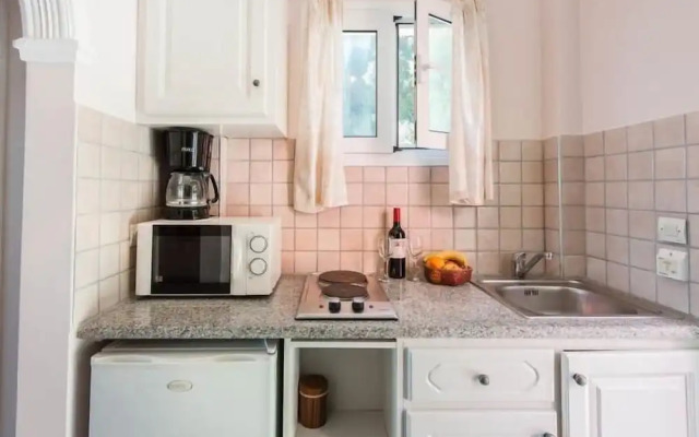 Niki Apartments