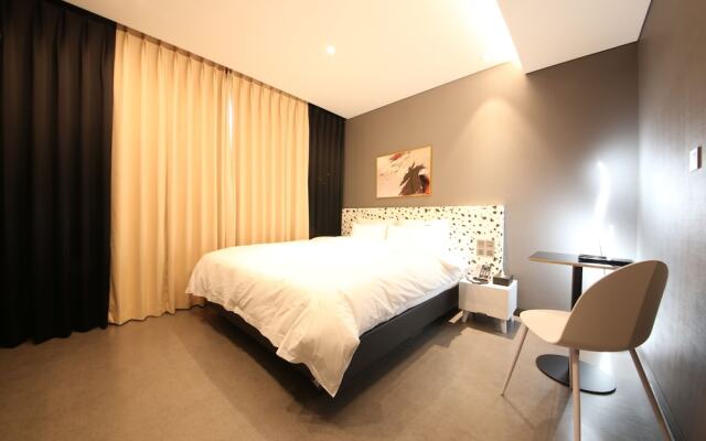 Zam 101 Hotel