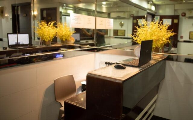 New Las Vegas Guest House 5F