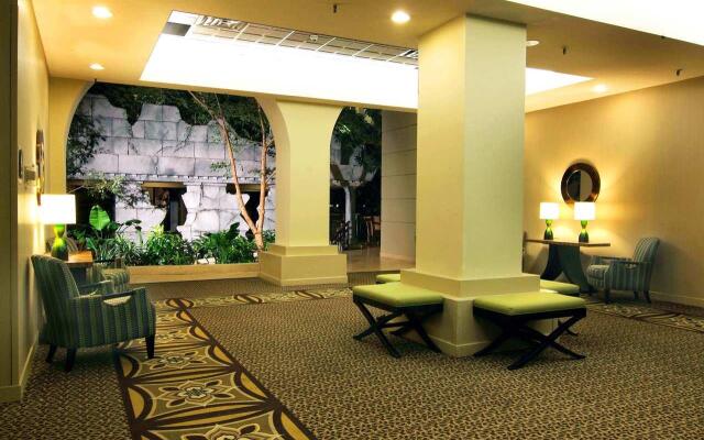 Embassy Suites by Hilton Charlotte