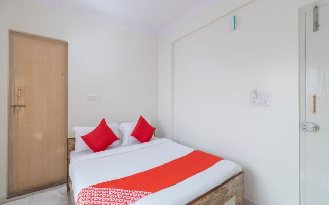 Hotel Golden Pride by OYO Rooms