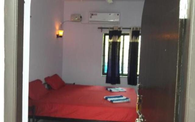 Savitri Guest House