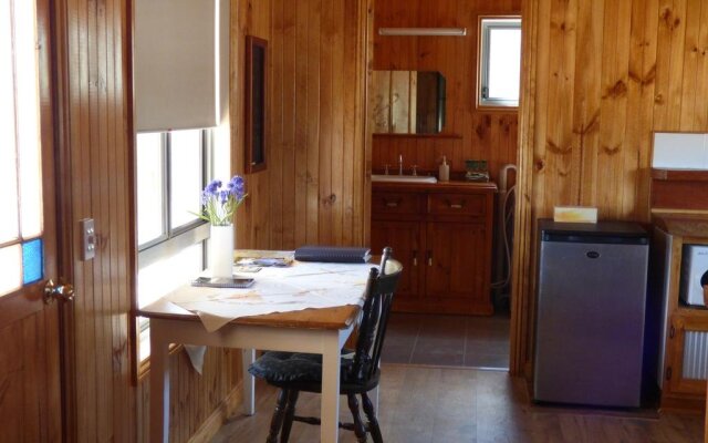 Dalkeith Cabin