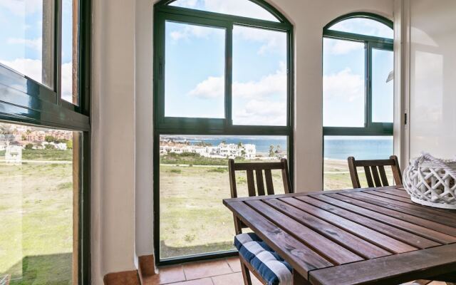 Pleasant Holiday Home in Estepona With Swimming Pool