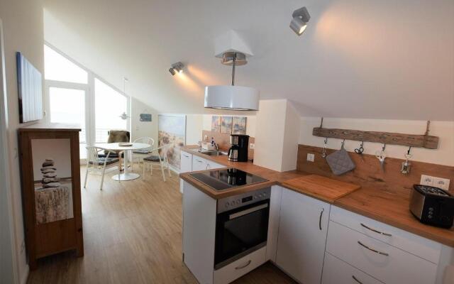 Meeresblick-Strandkorb-Haus-3-WE-46