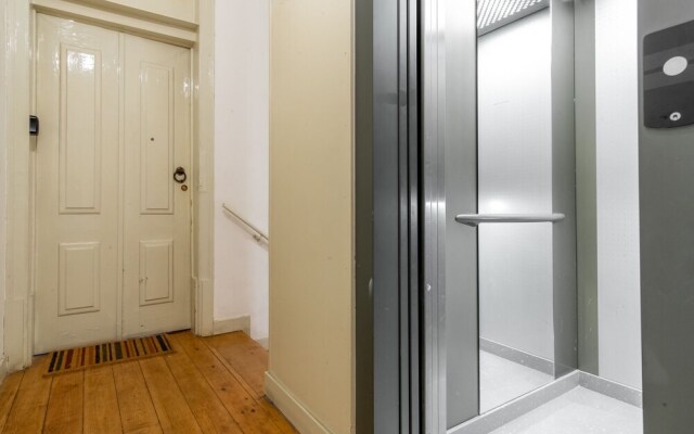 LV Premier Baixa Apartments