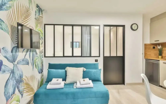 Newly Renovated Appartement Canal de L'ourq